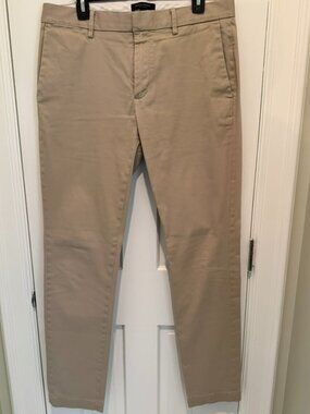 Banana Republic Fulton Chino, 33x34, khaki